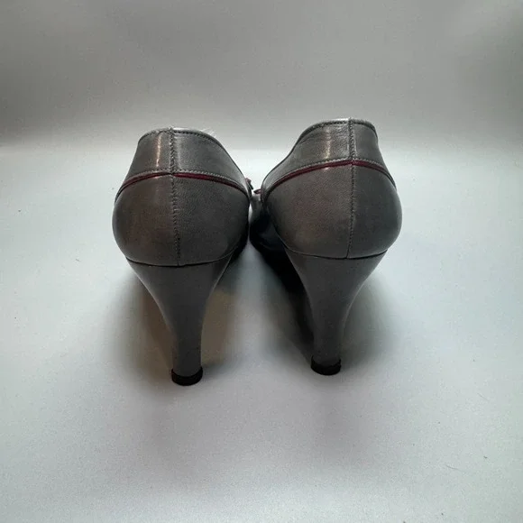 Christian Dior Gray  Flower‎ Vintage Souliers Spike Heels Sz 8 1/2 B - Picture 6 of 11